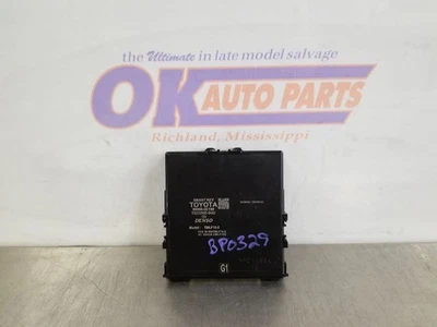 Módulo de control de encendido sin llave con bloqueo antirrobo Lexus RX350 20 2020 899900E190 Foto 1 de 4