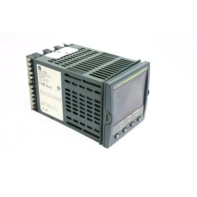 Eurotherm 3504 3504 /CC/VH/1/XX/1/1/XXX/G/D4/D6/AM contrôle températur (B1331.3) - Photo 1/4