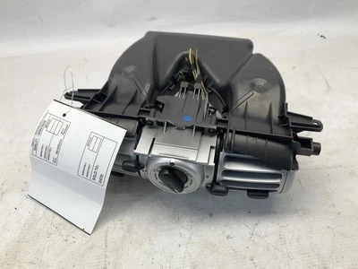 08-14 智能 ForTwo 451 前中心仪表板通风格栅带开关 P — 第 1/4 张图片