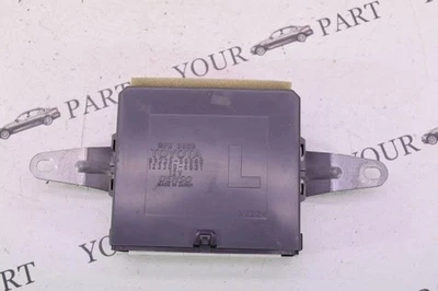 Centralina porta anteriore sinistra LEXUS LS F4 8922550040 4.60 benzina 2006 31016514 - Immagine 1 di 4