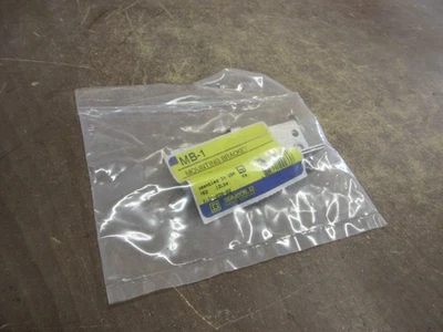Square D Mounting Bracket MB-1 For Type 5N Current Transformers New Surplus - Image 1 of 3