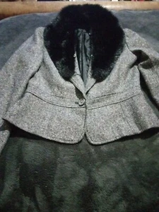 Hillard Hanson - Black/ White/Silver Tweed Jacket Sz 4 ~ Remove Faux Fur Collar - Picture 1 of 5