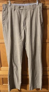 Roundtree & Yorke Travel Smart Men's Pants Size 33x30 Beige - Picture 1 of 6
