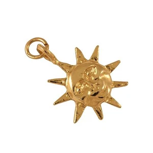 9ct Gold Sun Charm - Picture 1 of 2
