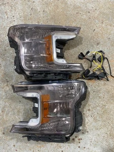 2018-2020 FORD F150 PICKUP Headlamp FACTORY OEM LED PAIR - Picture 1 of 9