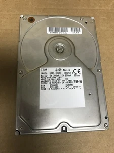 DORS-32160 IBM Ultrastar ES 2.1GB 5400RPM Ultra SCSI 50-Pin 448KB Cache 3.5-inch - Picture 1 of 4