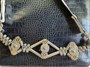 Cintura corsetto vintage donna media grossa metalli misti medaglioni ornati pelle bianca - Foto 1 di 11