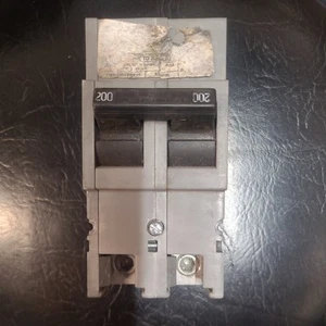 Milbank 200 Amp 120/240 VAC 2 Pole Type UQFP Main Circuit Breaker Gray - Picture 1 of 7