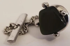 Vintage Sarah Coventry Green Stone Silver Tone Metal Tie Tack Tie Pin Used (PP) - Picture 1 of 4