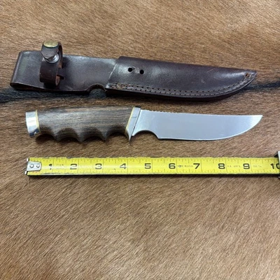 Near Mint Gerber Model 525 Fix Blade Knife With Sheath - Image 1 of 4