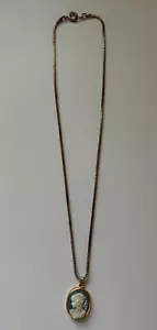 Vintage viktorianische Dame blau/weiße Kamee Anhänger 41 cm Kette Halskette * SIEHE SCHEIBE - Bild 1 von 9