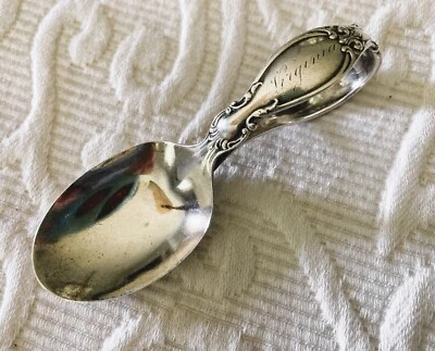 Colher de bebê antiga esterlina REED & BARTON 1894 alça de laço "Virgínia" ADORÁVEL! - Imagem 1 de 4