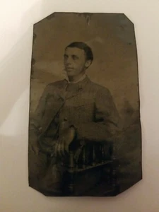 VINTAGE TIN TYPE PHOTOGRAPH PICTURE~LATE 1800's~EARLY 1900'S? - Picture 1 of 3