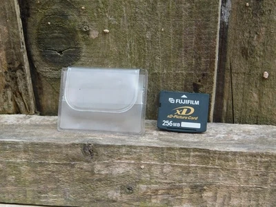FUJIFILM 256MB xD Picture Card, For Olympus & FujiFilm Digital Cameras Formatted - Image 1 of 4