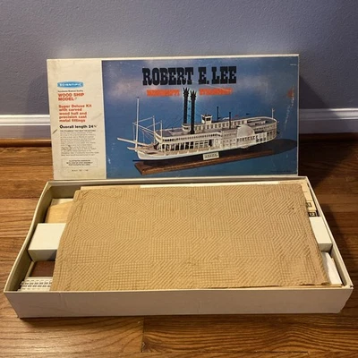 Barco de madera científico modelo Robert E Lee Mississippi barco de vapor caja abierta Foto 1 de 4