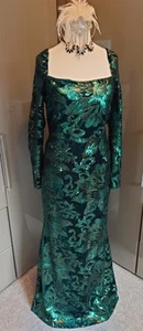 Green Velvet & Sequin Long Dress 18 NEW Boohoo Formal Evening Occasion Cruise - Picture 1 of 7