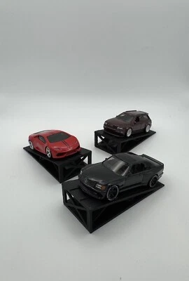 (4 PACK) Die Cast Display Ramp 1/64 Scale For Display - Image 1 of 4