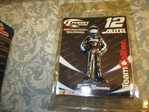 2002 TEAM CALIBER 1:24 PEWTER FIGURINE RYAN NEWMAN ALLTEL Cover