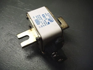SIBA SQB3 630A 690V ULTRA RAPID SEMICONDUCTOR FUSE WOW!! - Picture 1 of 1