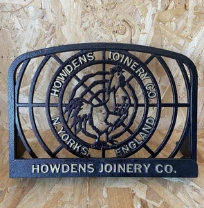 Howdens Joinery Co. Soporte para libro de recetas de hierro fundido cocina - Imagen 1 de 7