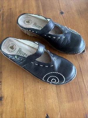 ZUECO MULA EL NATURALISTA NEGRO TALLA 9 Foto 1 de 4