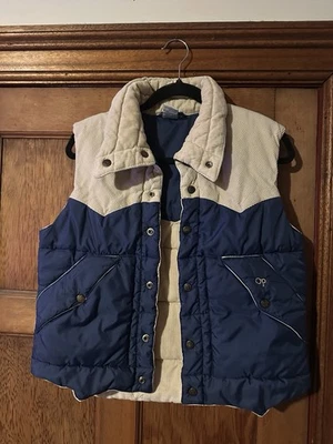 VINTAGE MEN'S 80s OP OCEAN PACIFIC REVERSABLE CORDUROY PUFFER VEST Small - Image 1 of 4