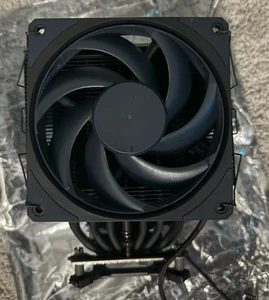 Cooler Master MasterAir MA824 Stealth Lüfter/Kühlkörper Intel 1700 Mount NUR - Bild 1 von 10