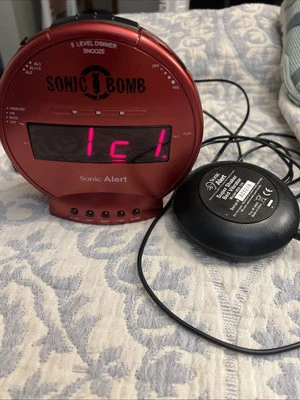 Vibrating Alarms Clock Loud Sonic Boom Bed Shaker Deaf Hearing Impaired SBB500SS - Image 1 of 3