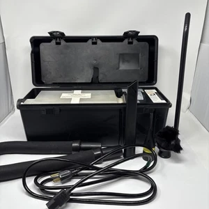 3M Electronics Service Vacuum Model 497 w Hose Power Cord Attachments - Afbeelding 1 van 4