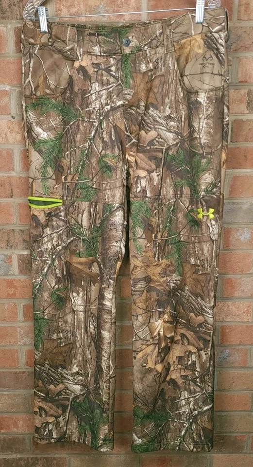 Under Armour Mens 36x29 XL Scent Control Camo Hunting Pants RealTree Xtra - Image 1 of 4