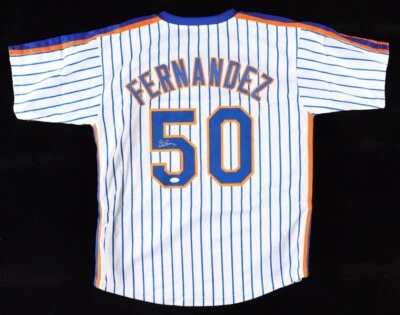 CAMISETA SID FERNANDEZ FIRMADA A MANO DE LOS NEW YORK METS. 86 CAMPEONES SERIE MUNDIAL CERTIFICADO DE AUTENTICIDAD JSA. Foto 1 de 3