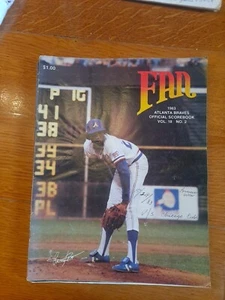 1983 Atlanta Braves Scorebook Fan Magazine MLB Baseball Vol 18 No 2 - Picture 1 of 3
