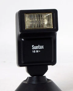 Suntax 16M 16 M + elektronisches Blitzgerät zur Montage in Blitzschuh Universal - Bild 1 von 2