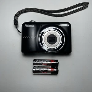 Nikon Coolpix L25 20.1MP Compact Y2K Digital Camera Tested Working + Batteries - Picture 1 of 19