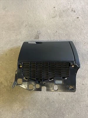 GUANTERA AUDI A6 S6 A7 S7 C7 2012 2013 2014 2015 OEM 4G1880302A Foto 1 de 4