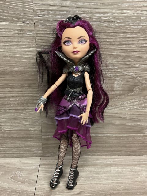 Passarelas do Rock: Bonecas Ever After High em pré venda no Brasil