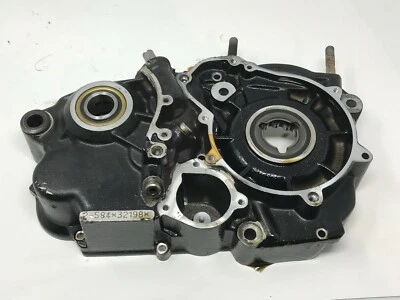 01 KTM 640 620 LC4 Duke Motor Manivela Derecha Estuche Cárter Medio Foto 1 de 4