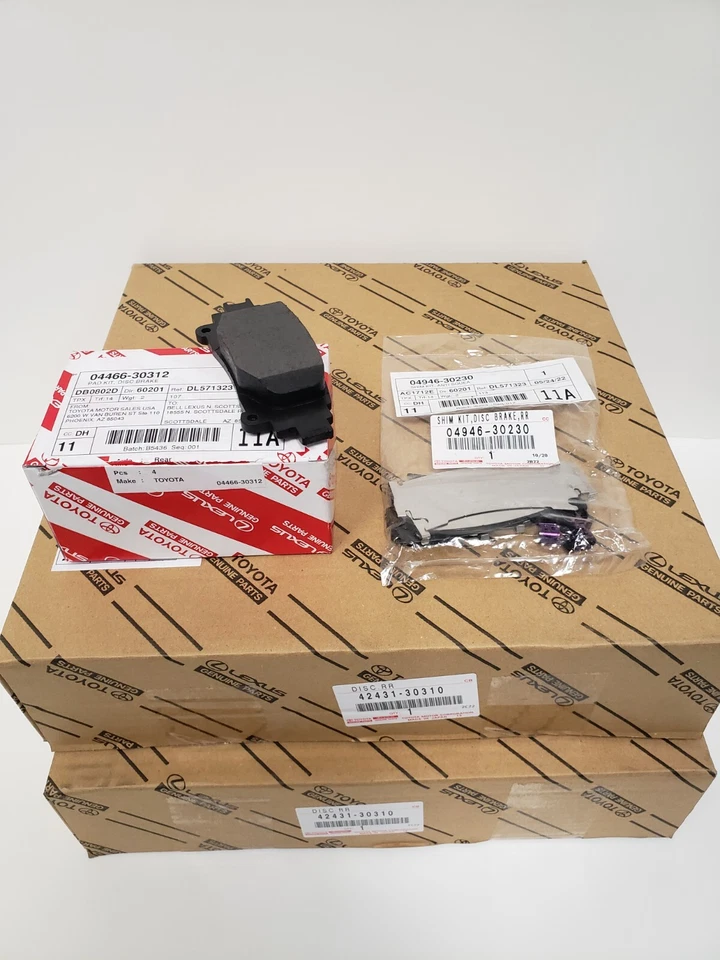 LEXUS OEM FACTORY REAR BRAKE PADS / SHIMS AND ROTOR SET 2013-2018 GS350 GS450H - Image 1 of 1