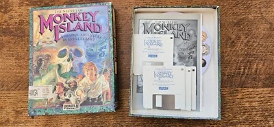 COMMODORE AMIGA - SECRET OF MONKEY ISLAND #RG4 CIB LUCASFILM *PIRACY WHEEL - Image 1 of 4
