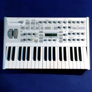Access Virus Ti2 Polar Virtual analog synthesizer Tested/working - Picture 1 of 6
