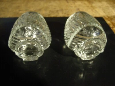 2 VINTAGE HENDRYX USA ART DECO GLASS BIRD CAGE FEEDER/WATERER NEW ORIGINAL STOCK - Image 1 of 4