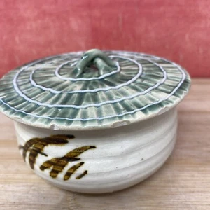 Pottery Lidded Jar Trinket Rice Bowl Salt Japanese Hand Painted Animal Whiskers - Picture 1 of 13
