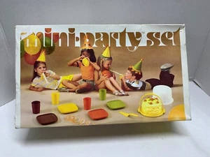 VTG 1980 TUPPERWARE TOYS  Mini Party Set Unused In Original Box GC - Picture 1 of 10