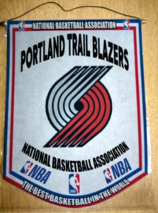 PORTLAND TRAIL BLAZERS - BASKETBALL - NBA - Fabric PENNANT - Size 40 cm x 30 cm - Picture 1 of 1