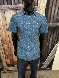 William Murray Golf SS Blue & Red Button Up Shirt Medium “Golf Flags” Mint! - Picture 1 of 7