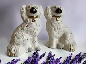Pair of Royal Doulton Mantle Dogs 1378-5 in excellent condition 8" tall - Picture 1 of 14