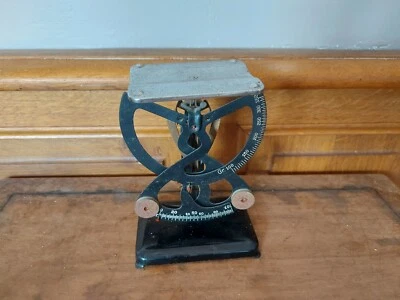 Ancien pèse lettres - Photo 1/4