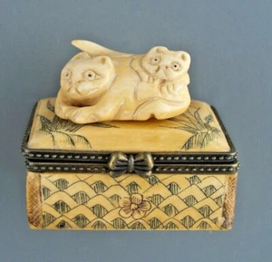 HANDMADE DECORATIVE BOX - CATS - Picture 1 of 4