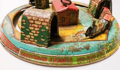 Louis Marx Toy Co NY LUNA DE MIEL TREN EXPRESO CUERDA Pat Pendiente Lata Litografía Foto 1 de 4
