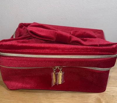 ESTEE Lauder 10”x7” Rojo Terciopelo Tren Estuche Lazo Mango 2 Compartimentos con Cremallera Nuevo Foto 1 de 4